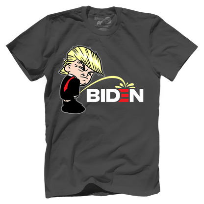 T-shirt Trump Peeing Biden