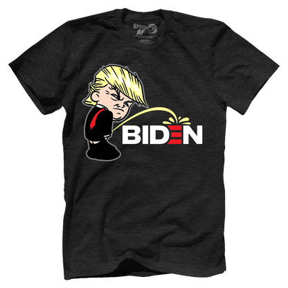 T-shirt Trump Peeing Biden